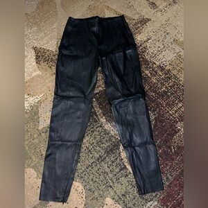 Zara Basic Black Textured Pants